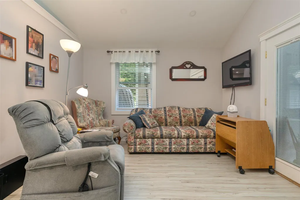 60 O'connell Court Hartford VT 05001