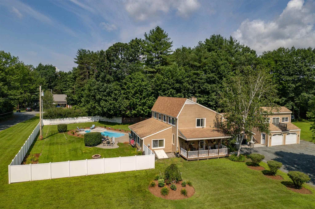 60 O'connell Court Hartford VT 05001
