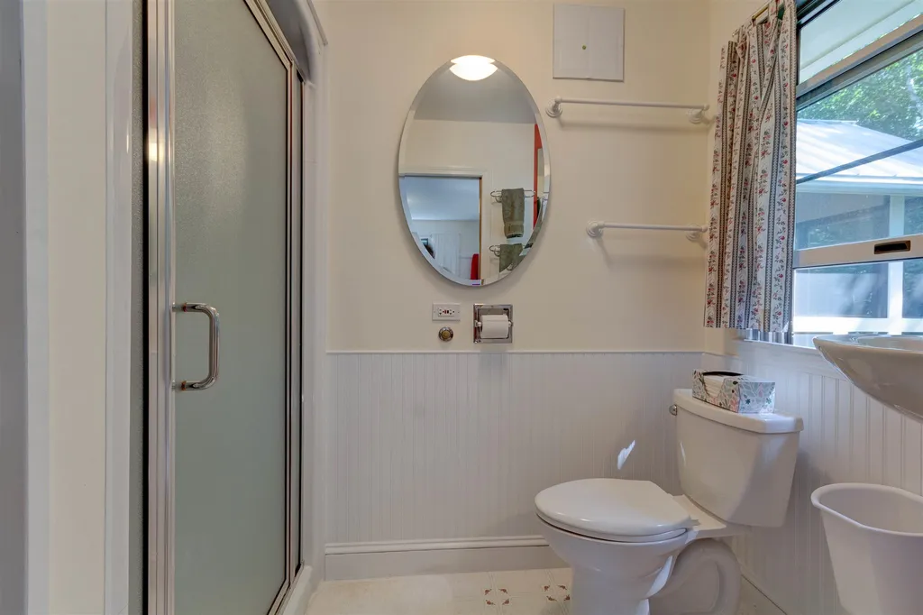 73 Deerfield Road Nottingham NH 03290