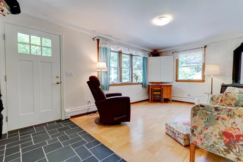 73 Deerfield Road Nottingham NH 03290