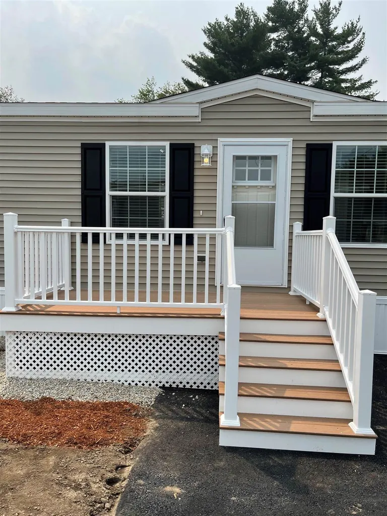 2r Arrow Drive Salem NH 03079