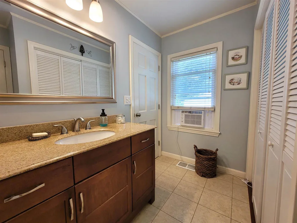 410 Middle Road Dover NH 03820