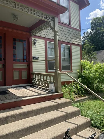 36 Mountain Street Bristol VT 05443
