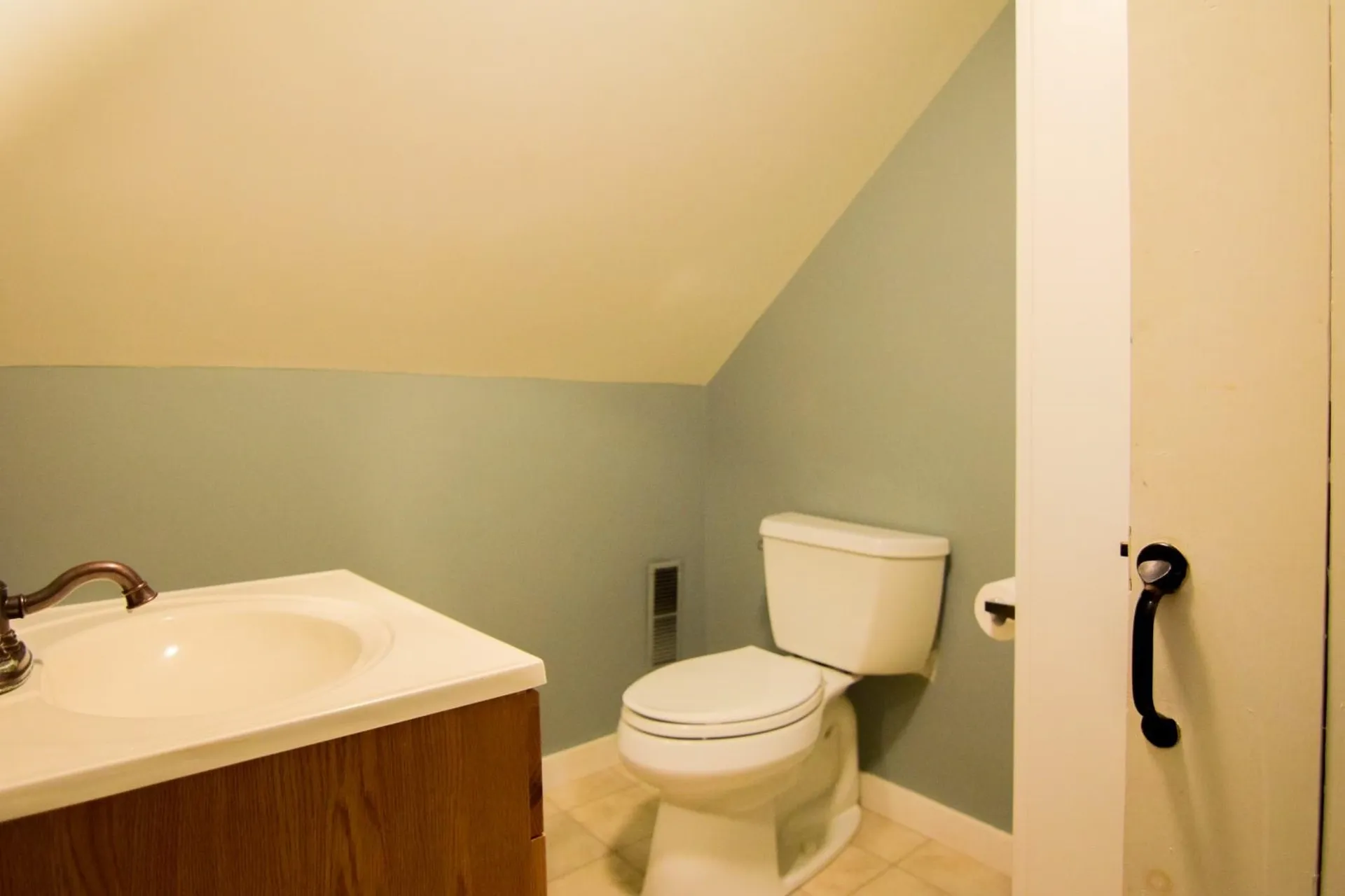 18 Gale Road Andover NH 03216