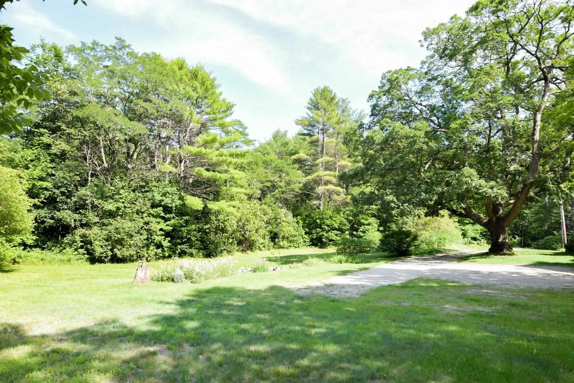 18 Gale Road Andover NH 03216