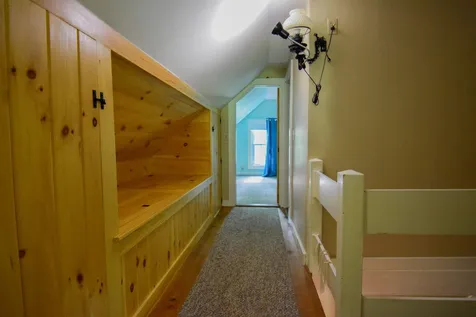 18 Gale Road Andover NH 03216