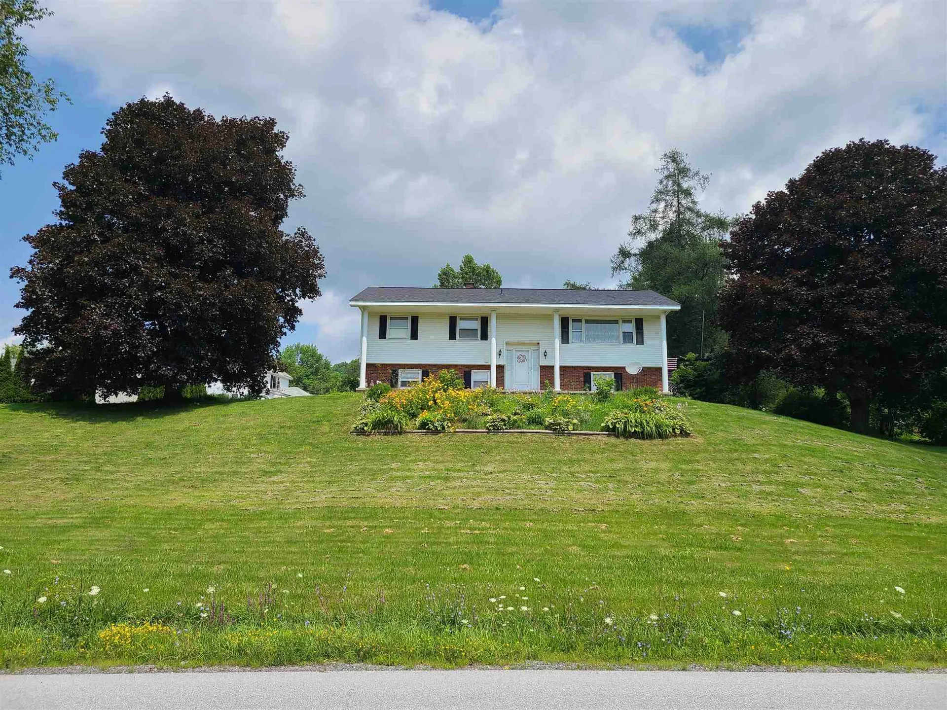 262 Thrall Avenue West Rutland VT 05777
