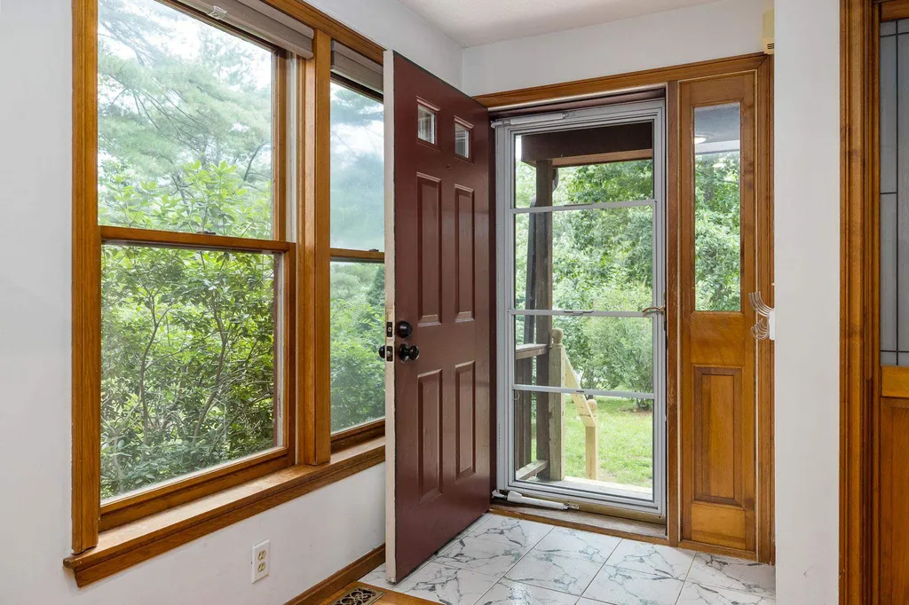 29 Coastal Way Greenland NH 03840