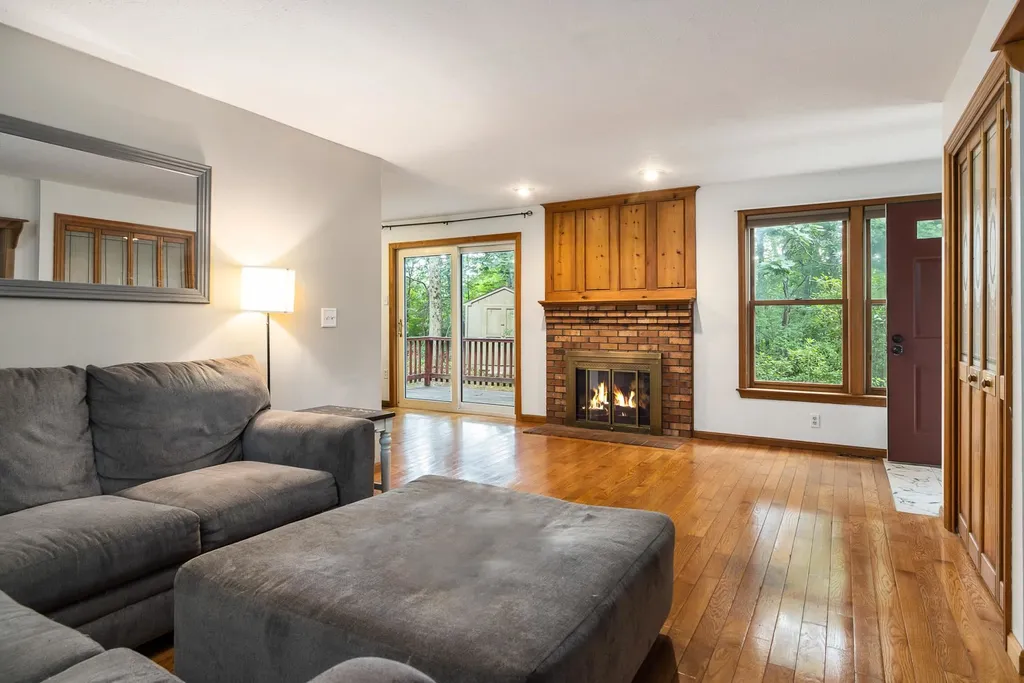 29 Coastal Way Greenland NH 03840