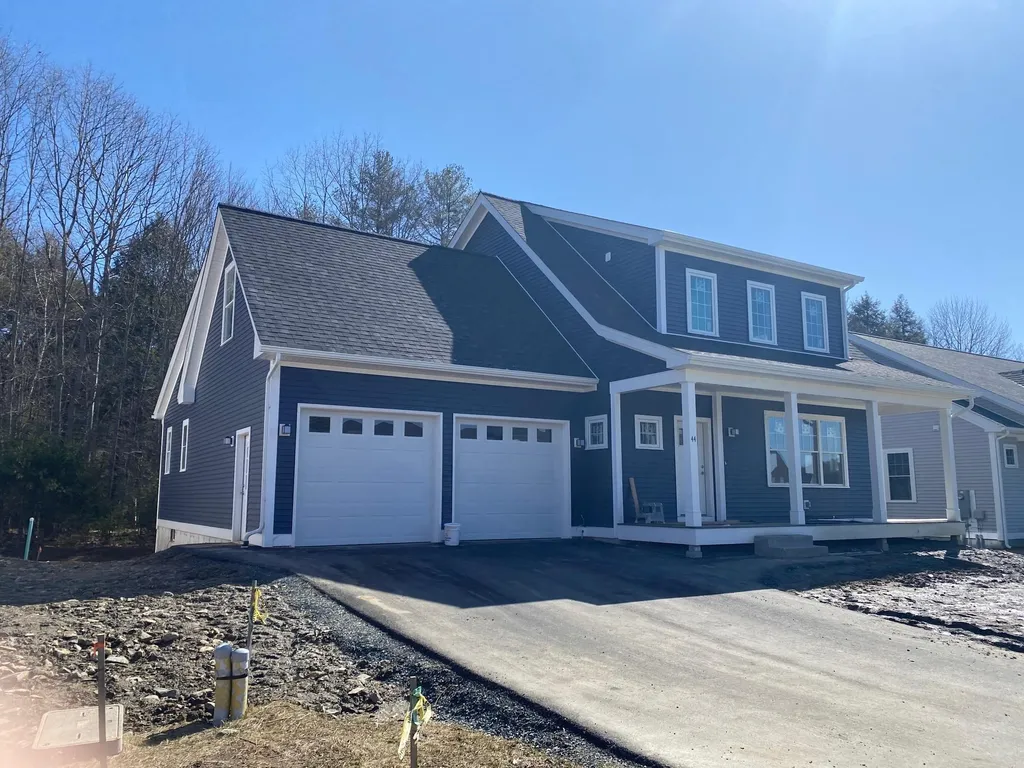 44 Dogwood Circle Lebanon NH 03784
