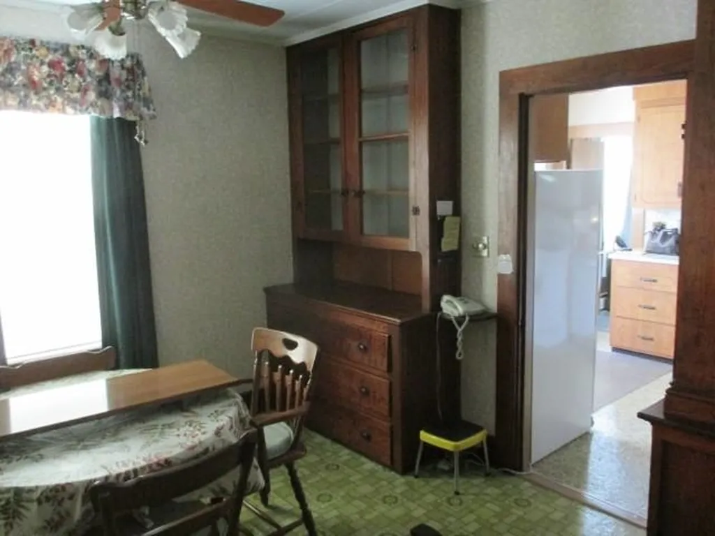 5 Glenwood Avenue Rochester NH 03867