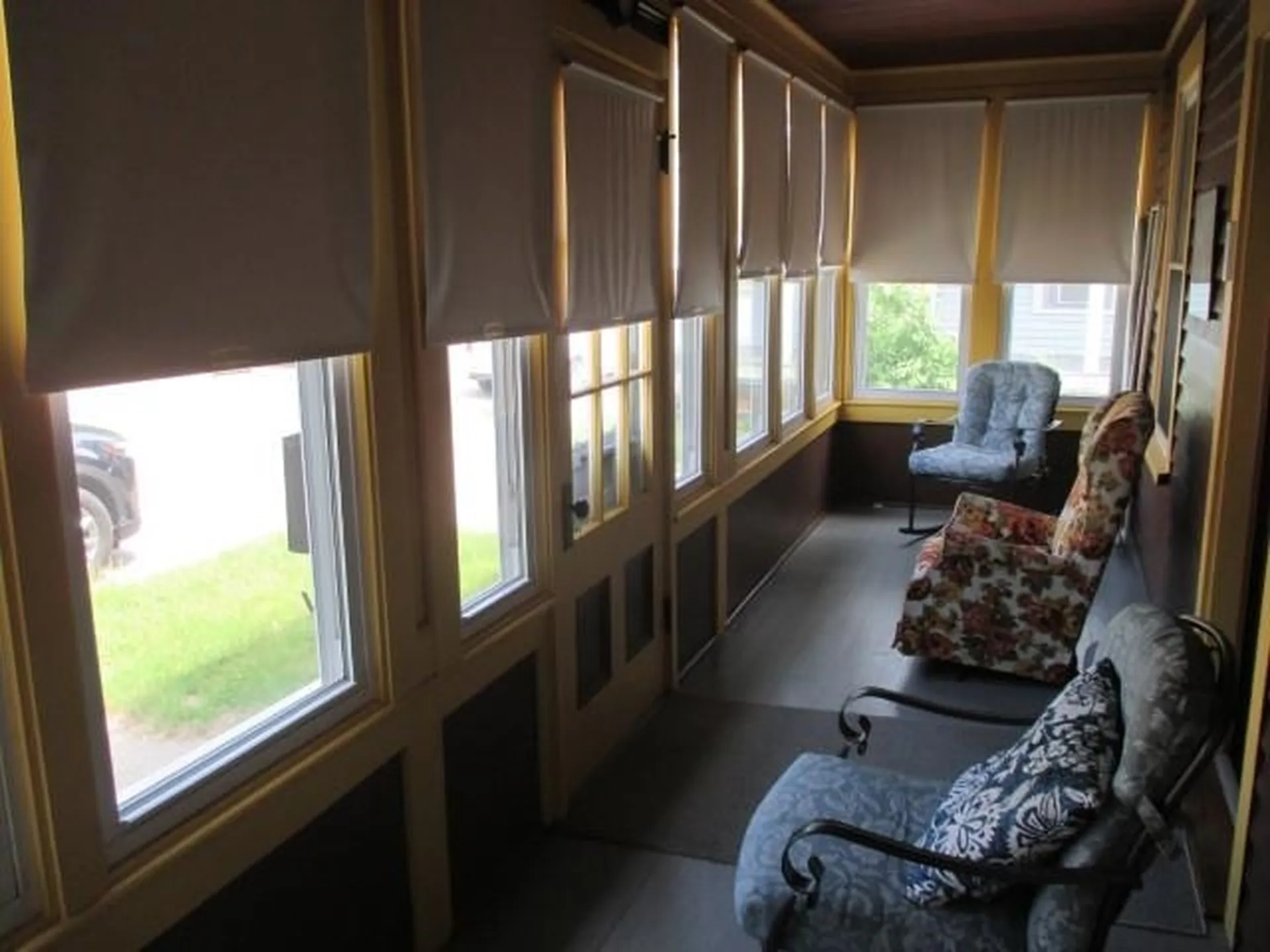 5 Glenwood Avenue Rochester NH 03867