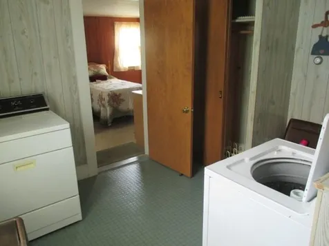 5 Glenwood Avenue Rochester NH 03867