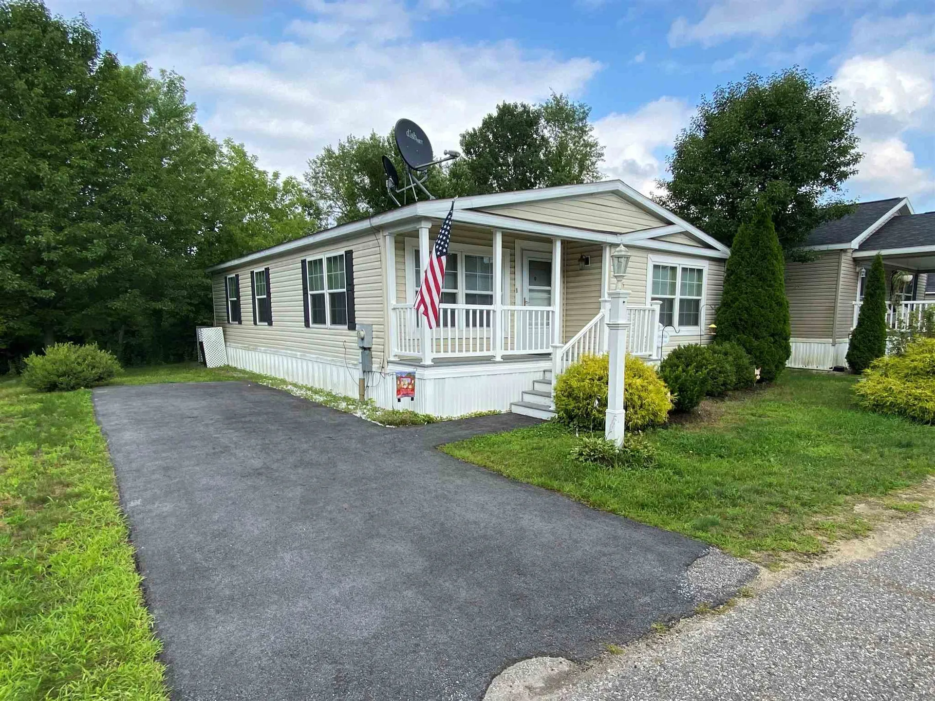116 Thistle Way Manchester NH 03109