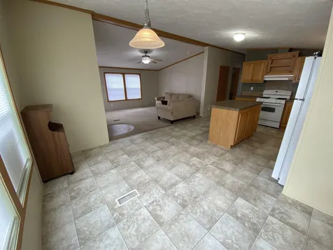116 Thistle Way Manchester NH 03109