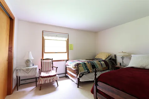 27 Crestwood Drive St. Johnsbury VT 05819