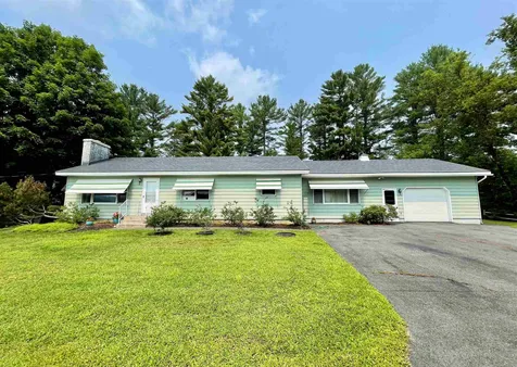27 Crestwood Drive St. Johnsbury VT 05819
