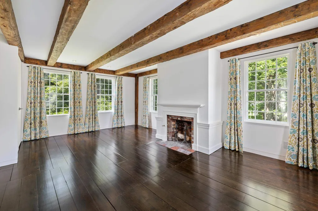 26 Morey House Drive Orford NH 03777