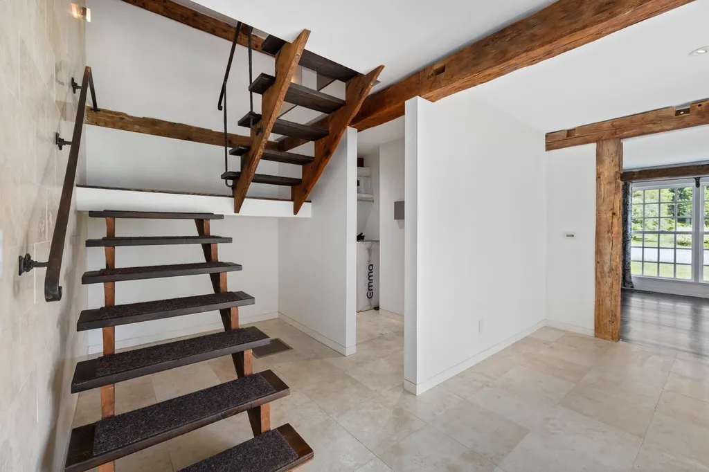 26 Morey House Drive Orford NH 03777