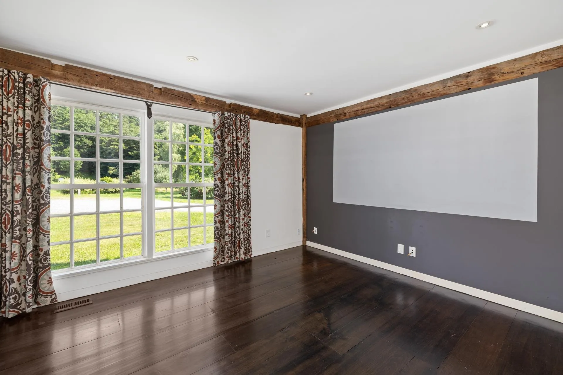 26 Morey House Drive Orford NH 03777