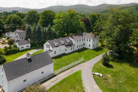 26 Morey House Drive Orford NH 03777