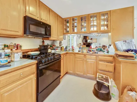 68 School Street Isle La Motte VT 05463