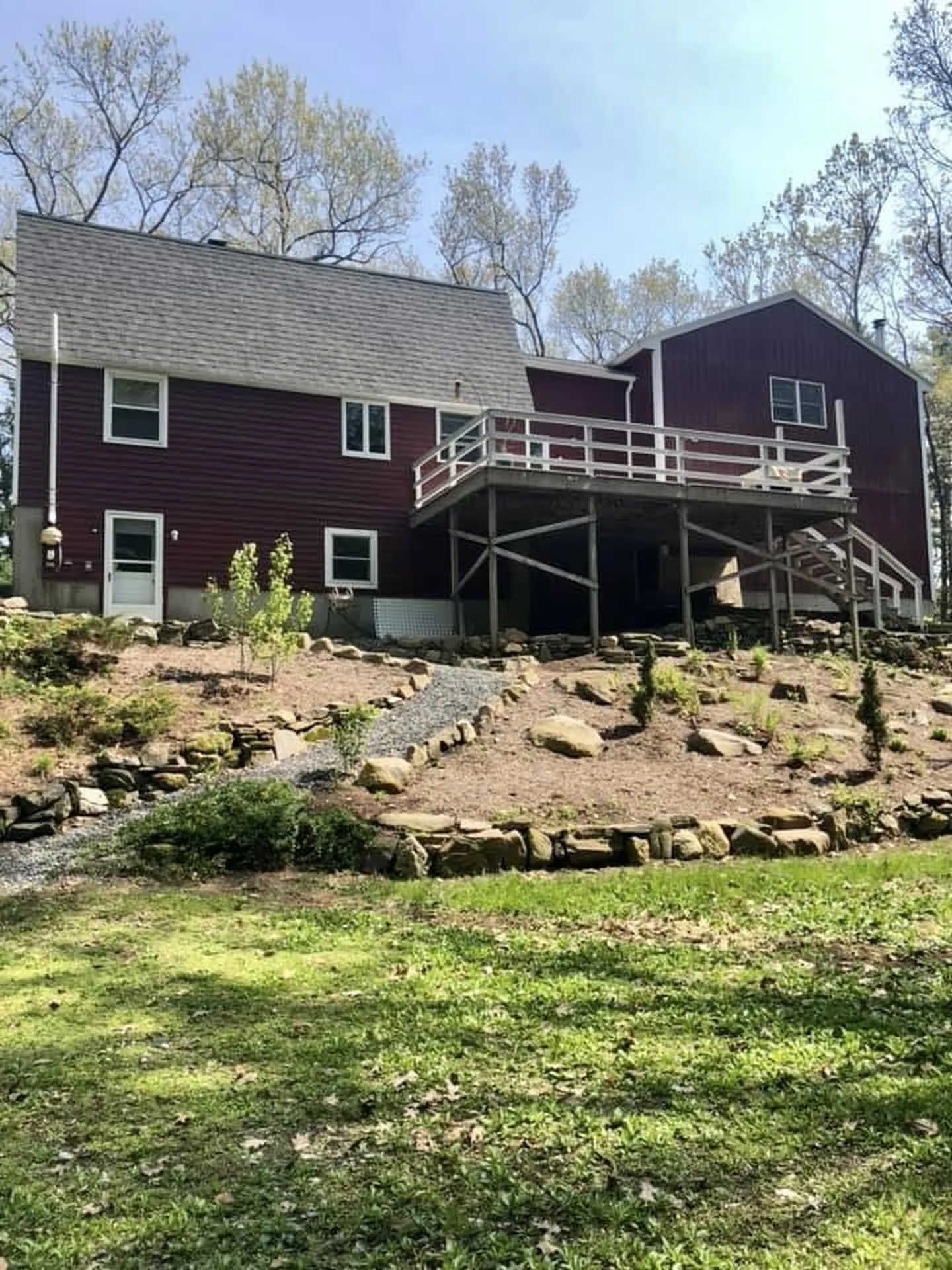 13 Phillipswood Road Sandown NH 03873