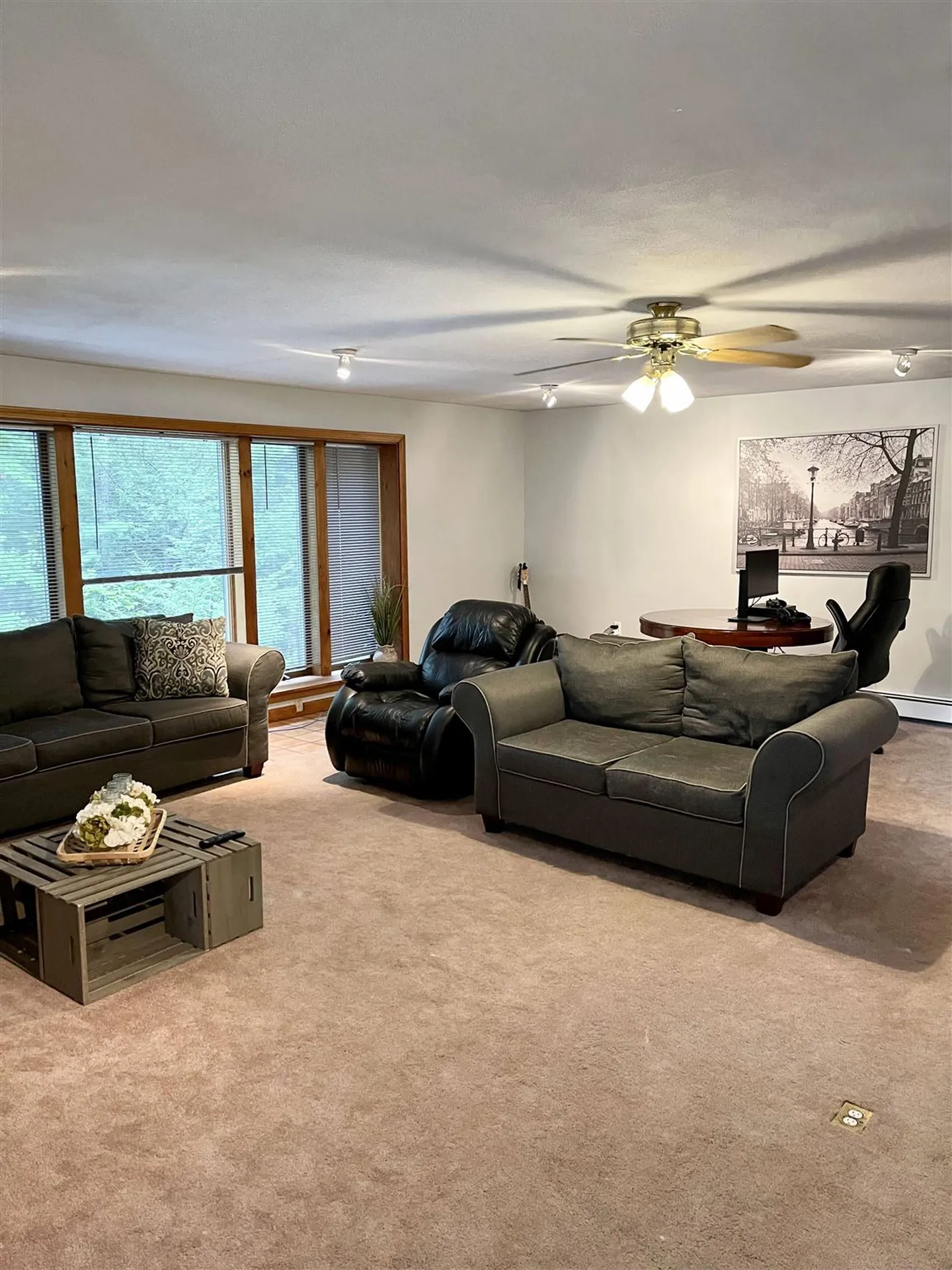 13 Phillipswood Road Sandown NH 03873