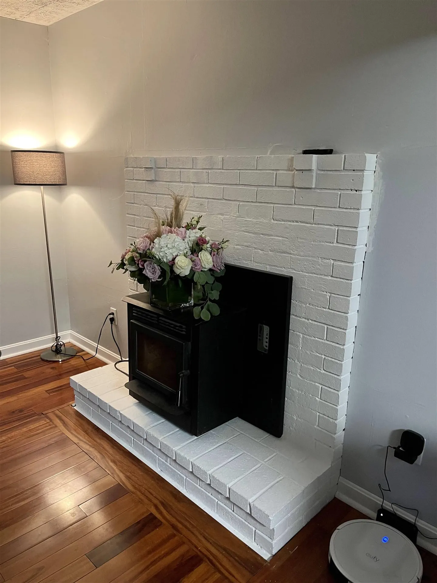 13 Phillipswood Road Sandown NH 03873
