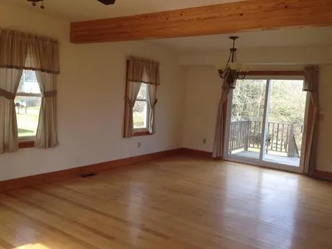 4 Barrett Street Troy NH 03465