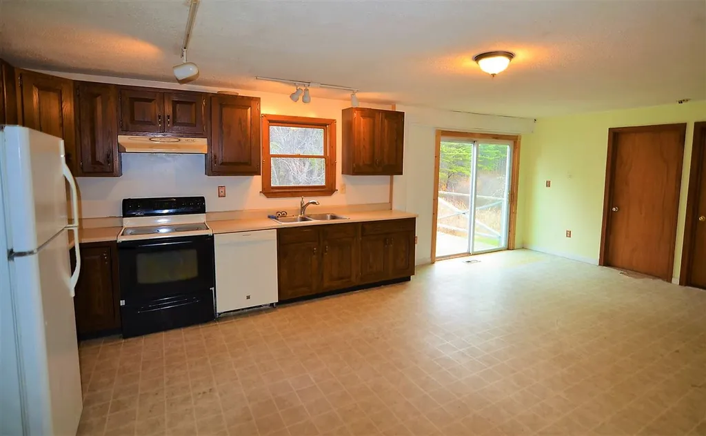 1005 John Stark Highway Newport NH 03773
