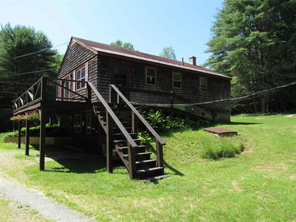 11 Lewis Road Swanzey NH 03446