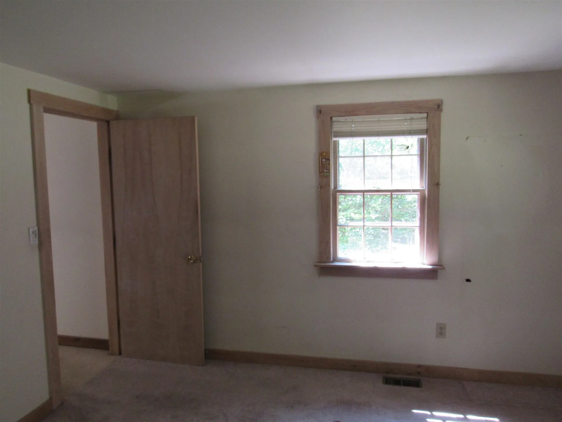 11 Lewis Road Swanzey NH 03446