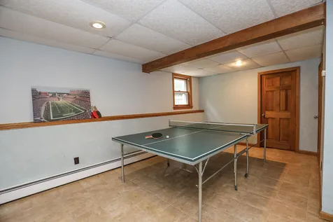 2 Brier Lane Derry NH 03038