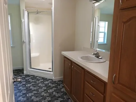 6 Lee Ann Street Nashua NH 03062