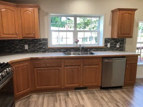 6 Lee Ann Street Nashua NH 03062