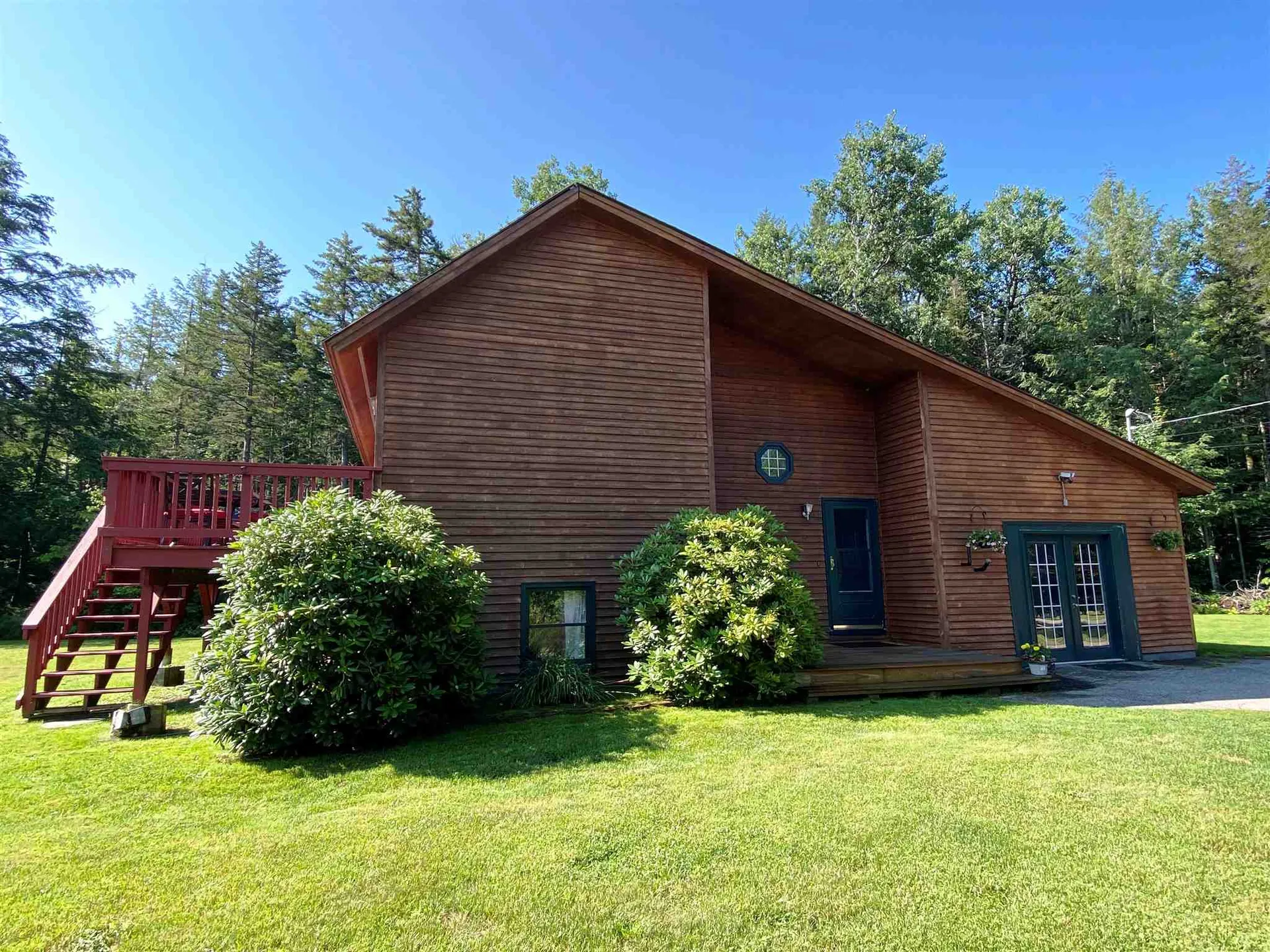 2 James Street Bethlehem NH 03574