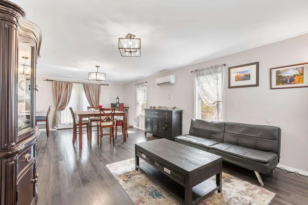90 Cohas Avenue Manchester NH 03109