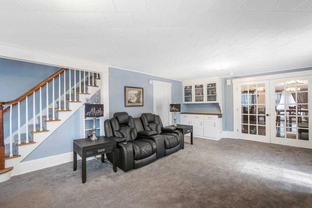 90 Cohas Avenue Manchester NH 03109