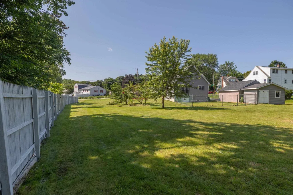 90 Cohas Avenue Manchester NH 03109