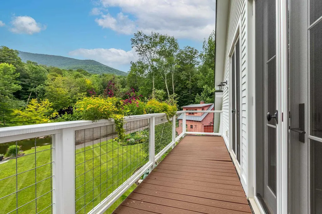 300 Fern Hill Dorset VT 05251