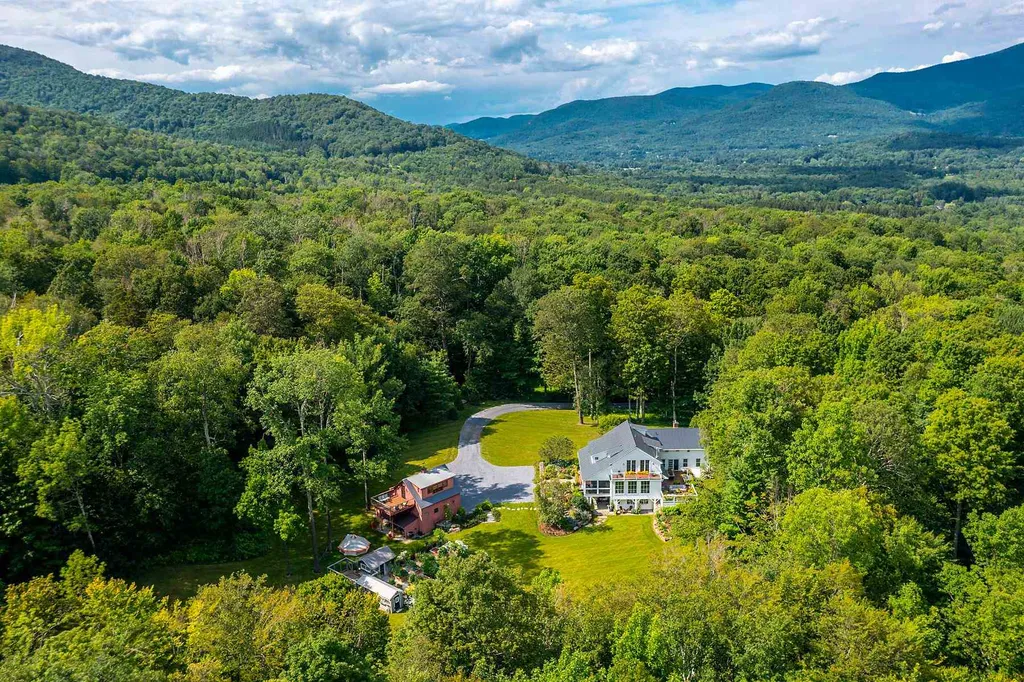 300 Fern Hill Dorset VT 05251