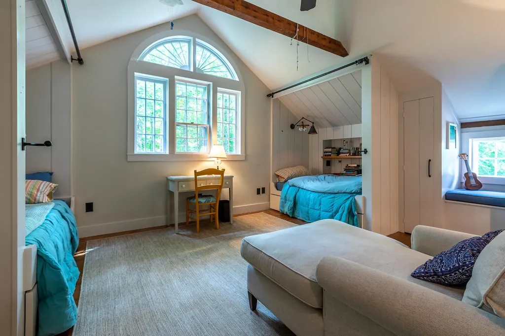 300 Fern Hill Dorset VT 05251