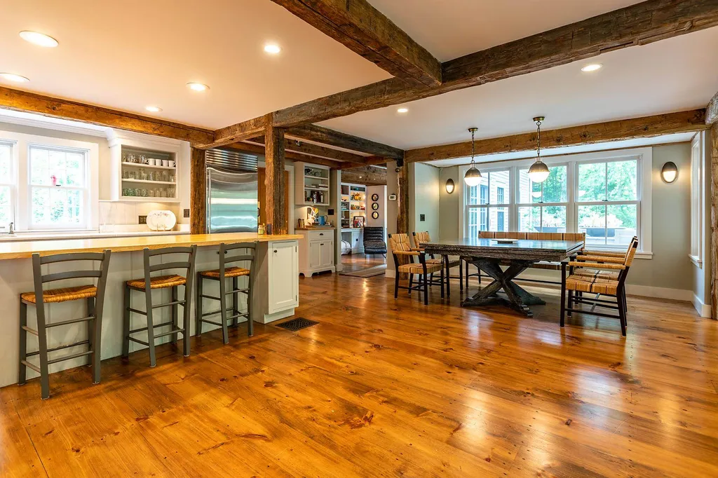 300 Fern Hill Dorset VT 05251
