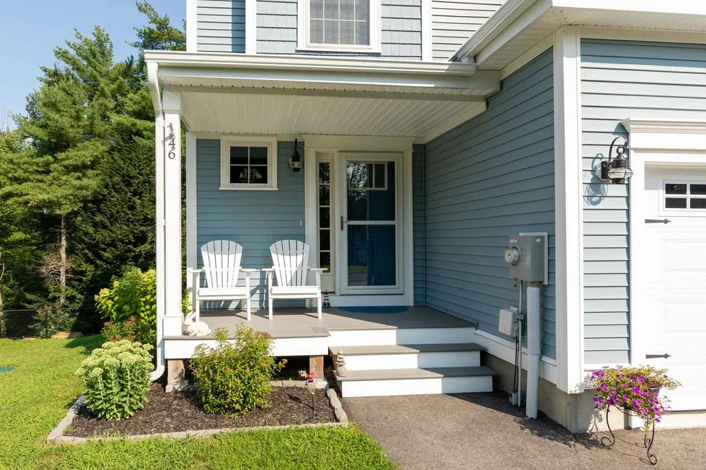 46 Constitution Way Rochester NH 03867