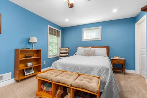 46 Constitution Way Rochester NH 03867