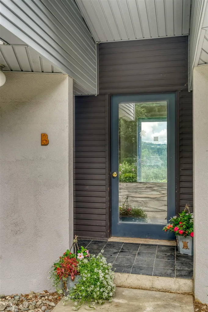148B East Hill Road Woodstock VT 05071
