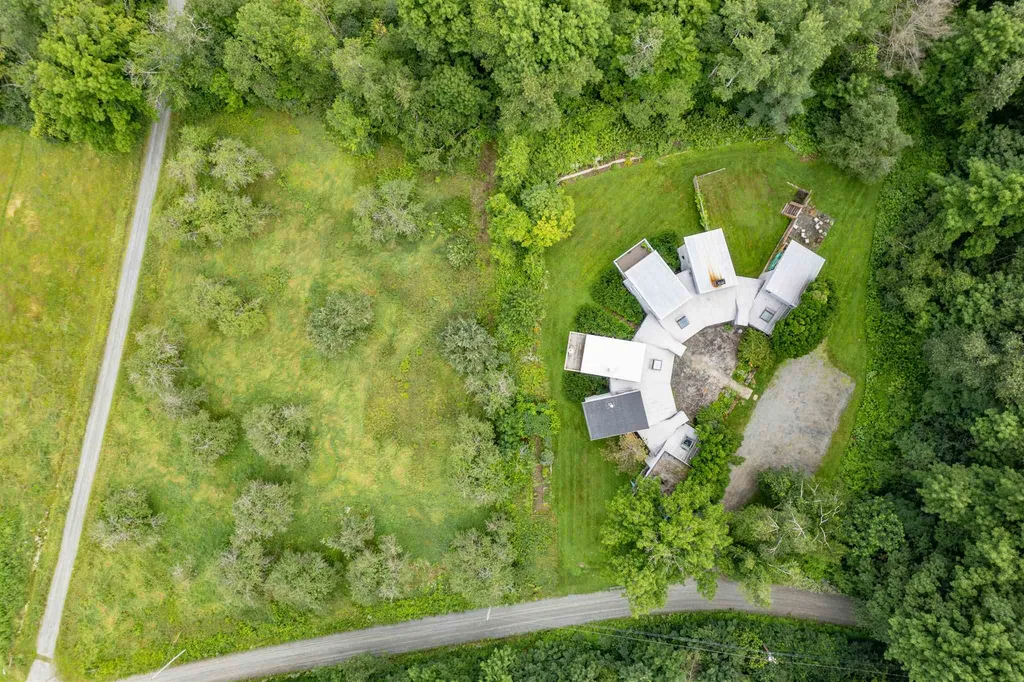 148B East Hill Road Woodstock VT 05071