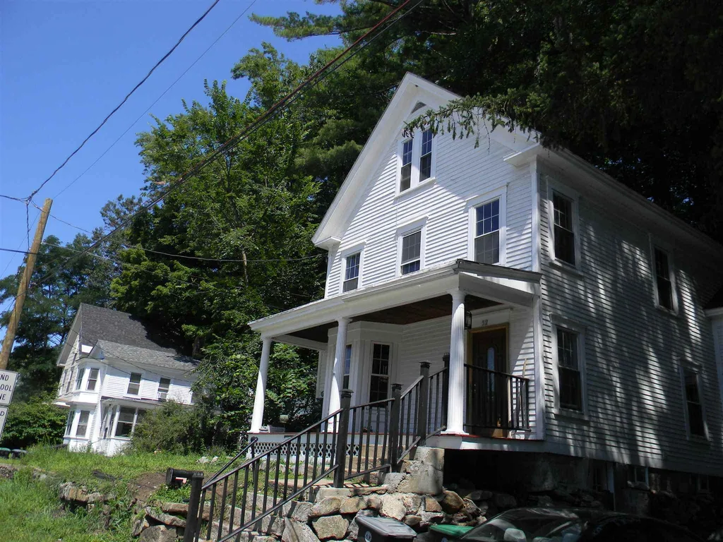 52 Central Street Franklin NH 03235