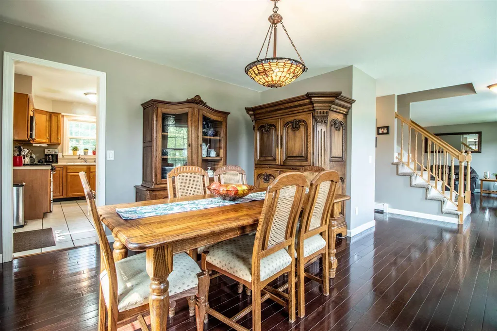 61 Stillwater Circle Rochester NH 03839